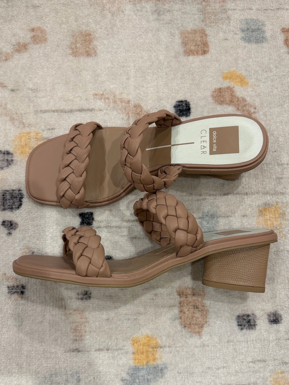 Dolce Vita Block Heel Sandal in Taupe -Size 10